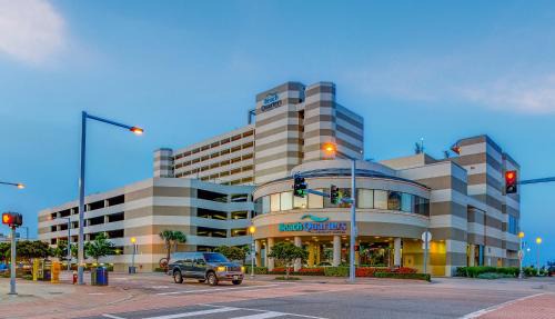 Northeast Virginia Beach Complejo | Beach Quarters Resort