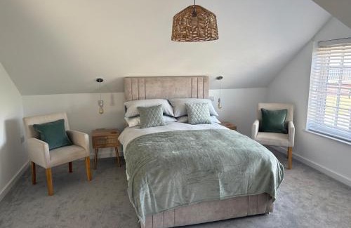 Southbourne Casa | Beach Retreat luxury home just 2 minutes walk to the beach
