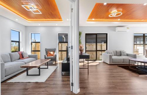Clarks Beach Casa | Beach Revival - Clarks Beach Holiday Home