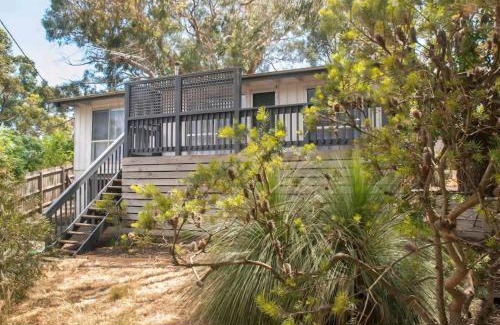 Rosebud Casa | Beach Shack Amongst the Gum Trees