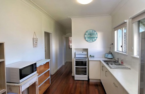 Bargara Casa | Beach Shack On 115 Esplanade