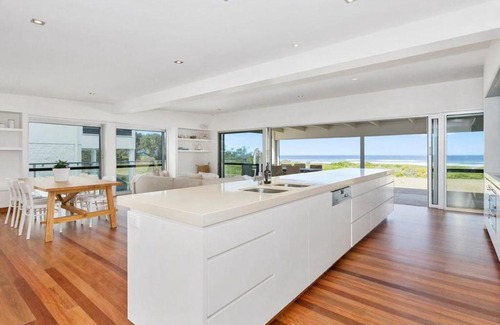Pottsville Casa | Beach Shack Pottsville by Kingscliff Accommodation