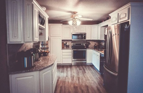 Ocean Spray Estates Casa | Beach-side home. lounge Pool, sleeps 8, walk to the beach!