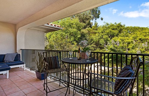 East Beach Condominio | Beach Side in Santa Barbara