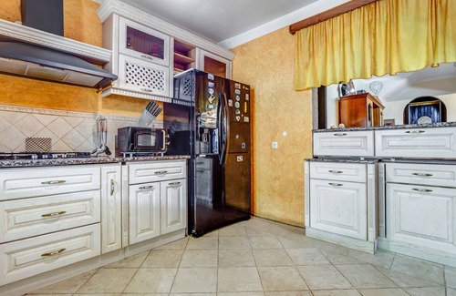 Dobrota Villa | Beach Side Villa Donkovic con vista a la bahía de Boka