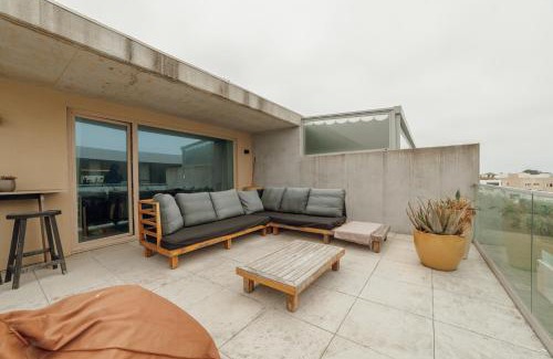 Canidelo Apartamento | Beach & Sun Apartment by Vacationy