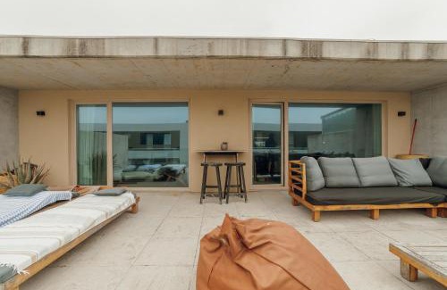 Canidelo Apartamento | Beach & Sun Apartment by Vacationy
