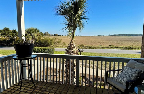 Oceanmarsh Subdivision Condominio | Beach Thyme! Marsh Views Short Walk to Beach and Pools - Double Decks