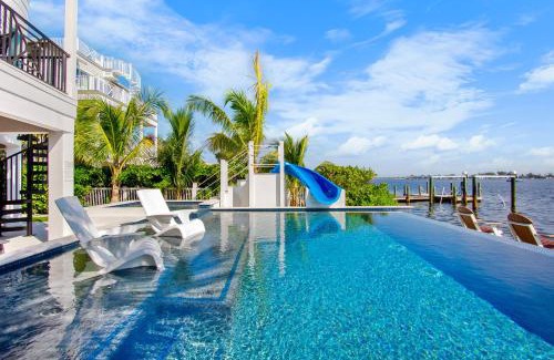 Bradenton Beach Casa | Beach to Bay