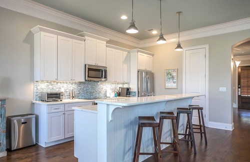 Villa Lago Casa | Beach, Tons of entertainment, bikes, 2 golf carts, Golf, Amazing Gym, and Marina