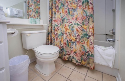 Windy Hill Hotel | Beach Vacation Condos