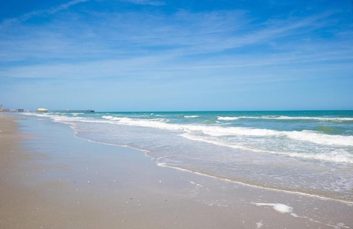 Windy Hill Hotel | Beach Vacation Condos