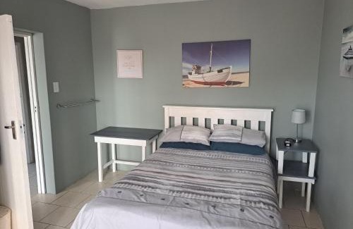 Wavecrest Apartamento | Beach Vibes!