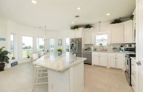 Pointe San Luis Casa | Beach views - 4 min walk to Beach Elevator Dogs allowed Fenced yard EV Charger