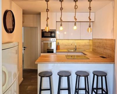 Rab Town Apartamento | Beach Villa Ema
