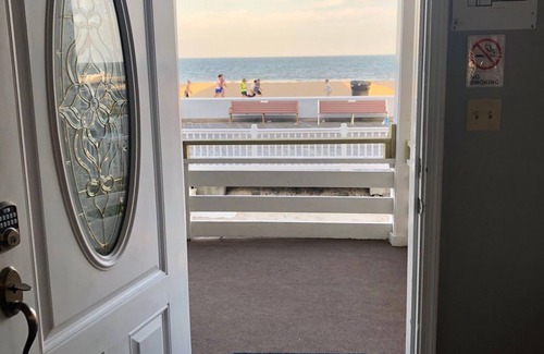 Ocean City Casa | Beach Villa- Ocean View 4Bd/2Ba - Ocean City MD