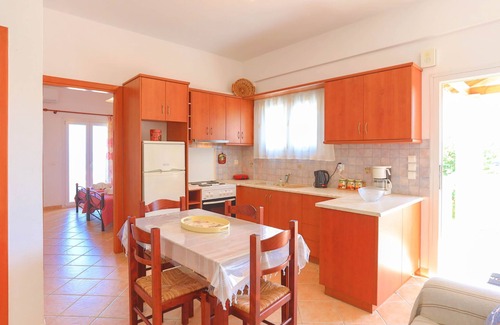 Acharavi Apartamento | Beach Villa Vaso Dio: Beachfront, stunning views