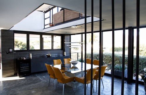 Hout Bay Villa | Beach villa with breathtaking views of mountains and sea
