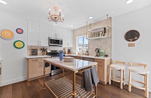 Wildwood Casa | Beach Villa with Ocean Views!