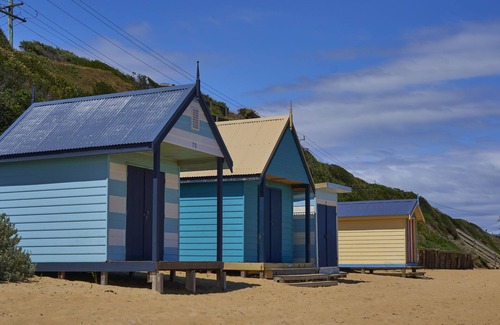 Mornington Casa | Beach Walk Cottage (Newly Renovated) Pet Friendly