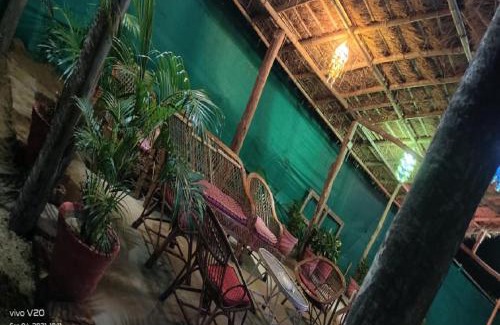 Puri Complejo | Beach Waves Camping Resort Konark