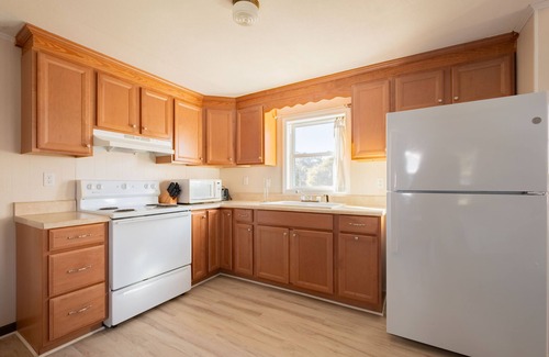 Brigands' Bay Casa | Beacham Cottage | Canalfront | Frisco | Sleeps 6