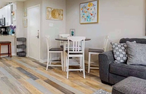 Corpus Christi Condominio | Beachclub Summary: Go