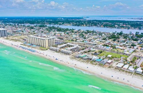 Biltmore Beach Casa | Beachcomber - Beachfront With Pool And Hot Tub - On The Beach!