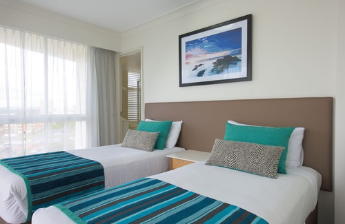 Coolangatta Hotel | Beachcomber International Resort