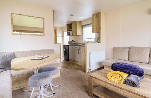 Talybont Cabaña | BEACHCOMBERS BARMOUTH BAY HOLIDAY PARK in Dyffryn Ardudwy