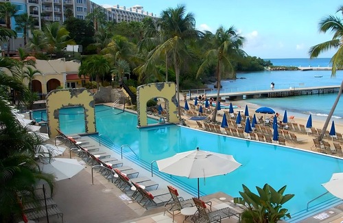 Flag Hill Villa | Beautiful Beaches, make memories 2 bedroom, 2 bath