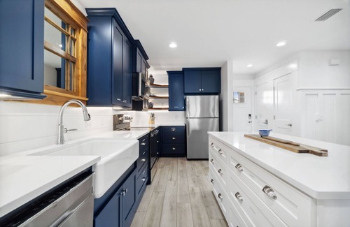 Lower Grand Lagoon Casa | Beachfront 2-bedroom vacation home on Panama City Beach. Perfect for families!