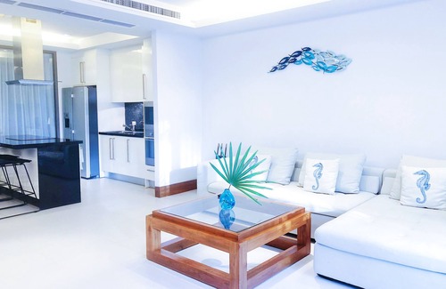 Sa Khu Apartamento | Casa de 2 dormitorios frente al mar con piscina privada en la impresionante playa de Naithon 3