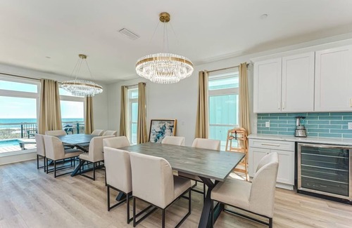 Mexico Beach Casa | Beachfront, 2nd level pool, 6Bd,7Ba, Sleep 20, Patio, fire pit.
