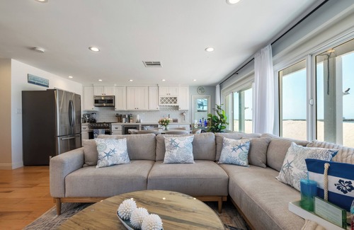Harbor Casa | Beachfront 3-bedroom home centrally located on the Long Beach peninsula