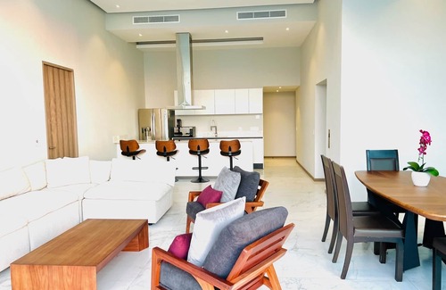 Flamingos Apartamento | Beachfront 3BR-BA SunsetParadise