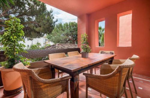 Nikki Beach Apartamento | Beachfront, 3pools, King Bed, Free Gymparking