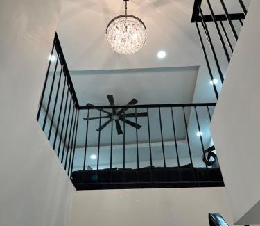 Popotla Apartamento | Beachfront 4 BR Penthouse - Pool Steps to Beach & Mins to Downtown