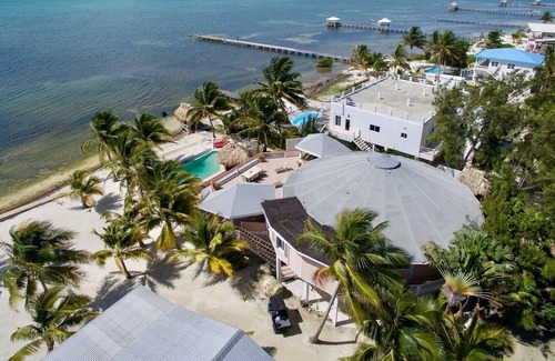 Boca Ciega Casa | 🌴 Casa frente a la playa 4BR / 2BA con piscina privada, aire acondicionado en todas las habitaciones 😎