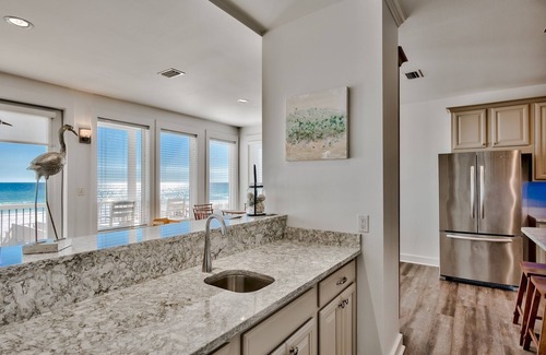 Miramar Beach Casa | Beachfront 7 Bed with splash pool - private beach! Spring discounts!