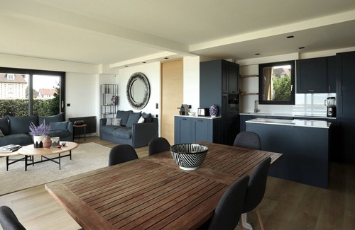 Benerville-sur-Mer Apartamento | Apartamento frente a la playa con piscina