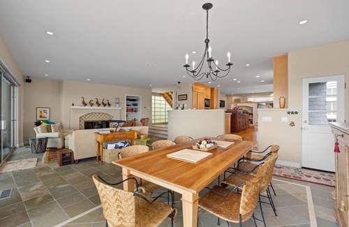 Hollywood Beach Casa | Beachfront abode with spacious deck, pool table, gas grill, smart TVs, & W/D