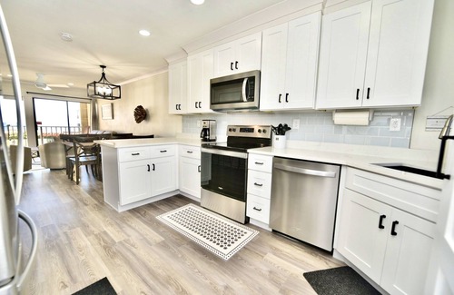 Gulf Shores Casa | BEACHFRONT - Amazing Beach Views and Fun from Townhome #21