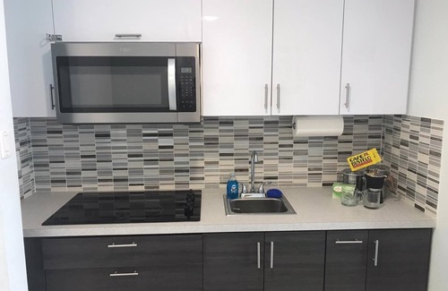 Isla Verde Apartamento | Apartamento frente al mar -Isla Verde- Carolina Coral Beach Apts