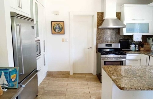 Puerto Bahia Apartamento | Beachfront Apartment in Las Terrenas