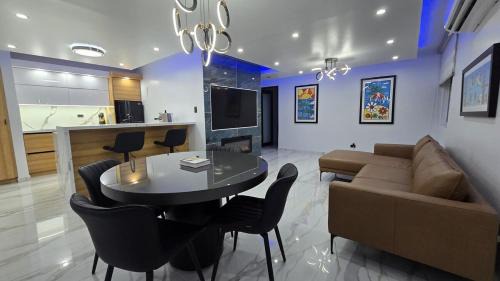 La Pared Apartamento | Beachfront Apartment in Luquillo at Sandy Hills