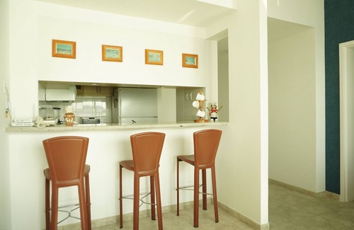 Salinas Apartamento | Apartamento completo frente al mar, para 2-8 people en el Hotel Colon Salinas