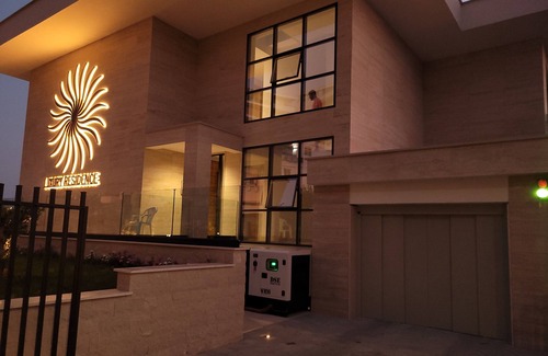 Qafe e Gjashtes Apartamento | Beachfront Apartments with Stunning Sea View and Private Balcony.