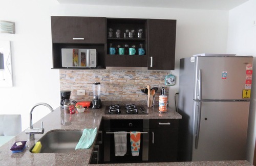Marbella Condominio | Beachfront Apt, 22nd floor, Wifi, 5 min Old city