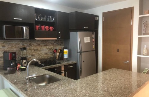 Marbella Condominio | Beachfront Apt, 22nd floor, Wifi, 5 min Old city